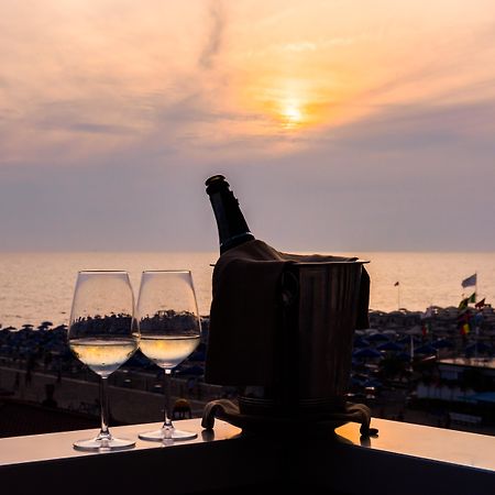 Hotel Giulia Lido di Camaiore Eksteriør bilde